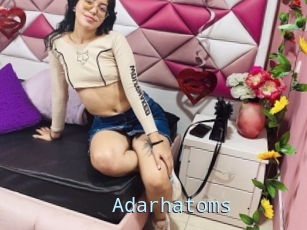 Adarhatoms