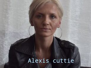 Alexis_cuttie