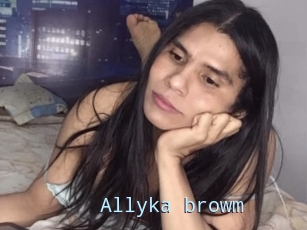 Allyka_browm