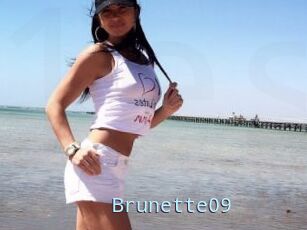 Brunette09