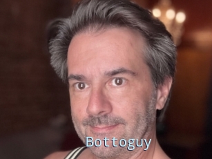 Bottoguy