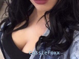 Cassie_Foxx