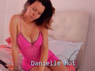 Danielle_Hot