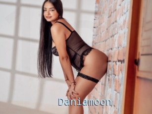 Daniamoon