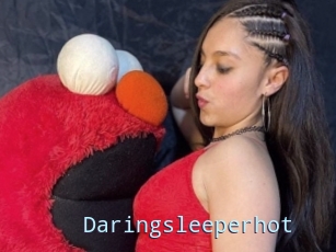 Daringsleeperhot