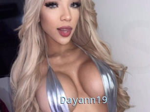 Dayann19