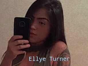 Ellye_Turner