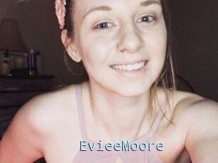 EvieeMoore