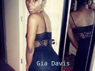 Gia_Davis