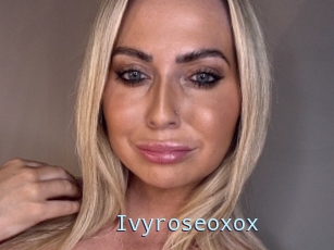 Ivyroseoxox