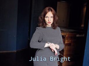 Julia_Bright