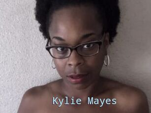 Kylie_Mayes
