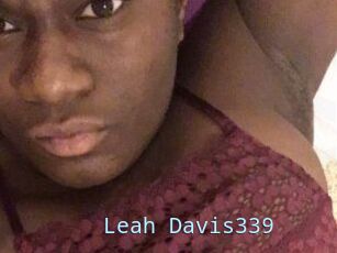 Leah_Davis339