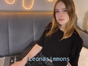 Leonasimmons