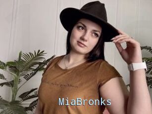 MiaBronks