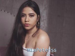 MiaPeterss