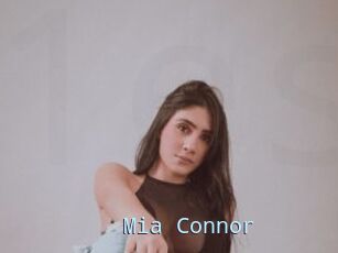 Mia_Connor