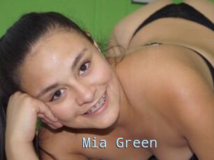 Mia_Green