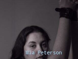 Mia_Peterson