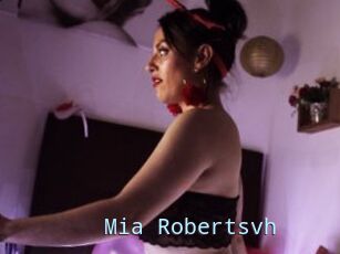 Mia_Robertsvh