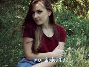 Monikka19
