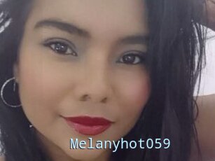 Melanyhot059