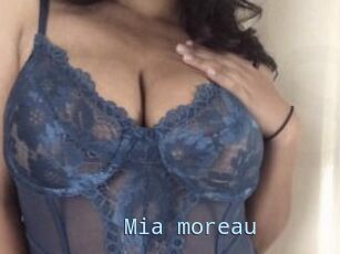 Mia_moreau