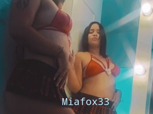 Miafox33