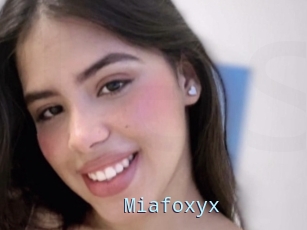 Miafoxyx