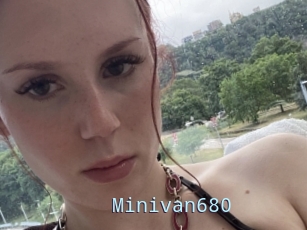 Minivan680