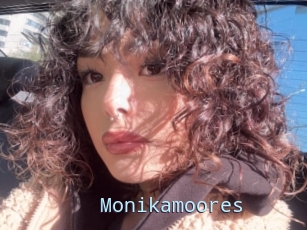 Monikamoores