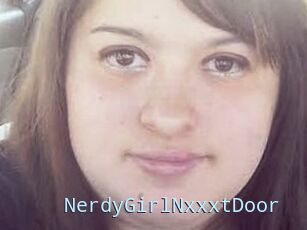 NerdyGirlNxxxtDoor