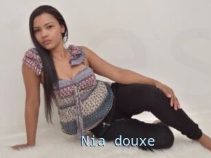 Nia_douxe