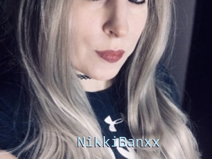 NikkiBanxx
