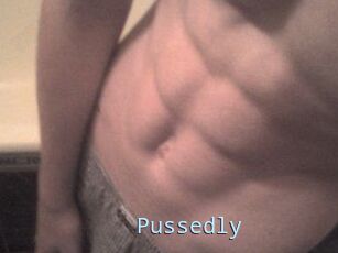 Pussedly