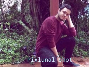 Pixlunal_shot