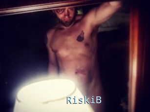 RiskiB