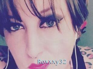 Roxxxy32