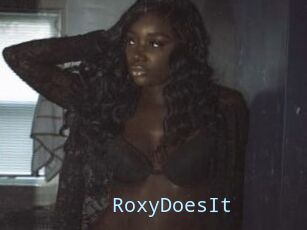 RoxyDoesIt