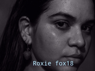 Roxie_fox18