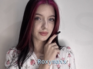 Roxymaxx