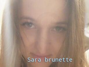 Sara_brunette