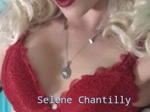 Selene_Chantilly
