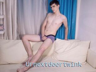 Urnextdoortwink