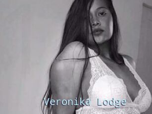 Veronika_Lodge