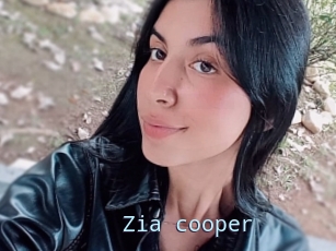 Zia_cooper